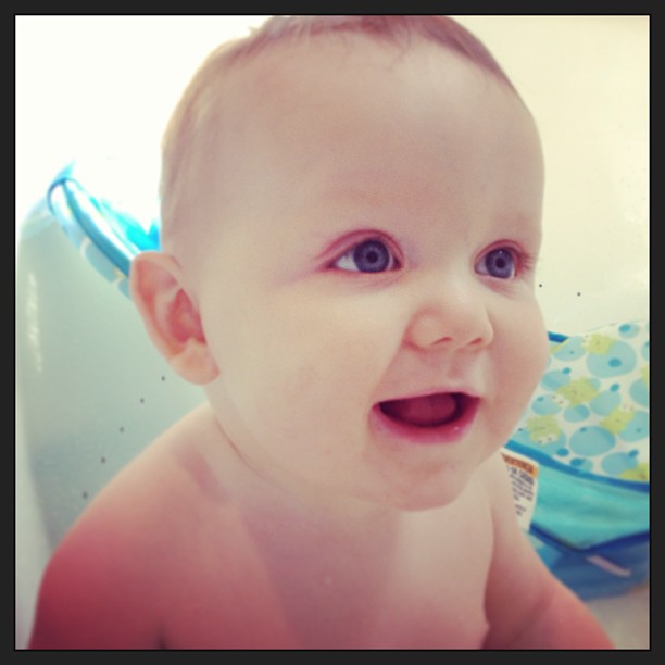 b5966aae8f4f11e2a7ed22000a1f8f24_7