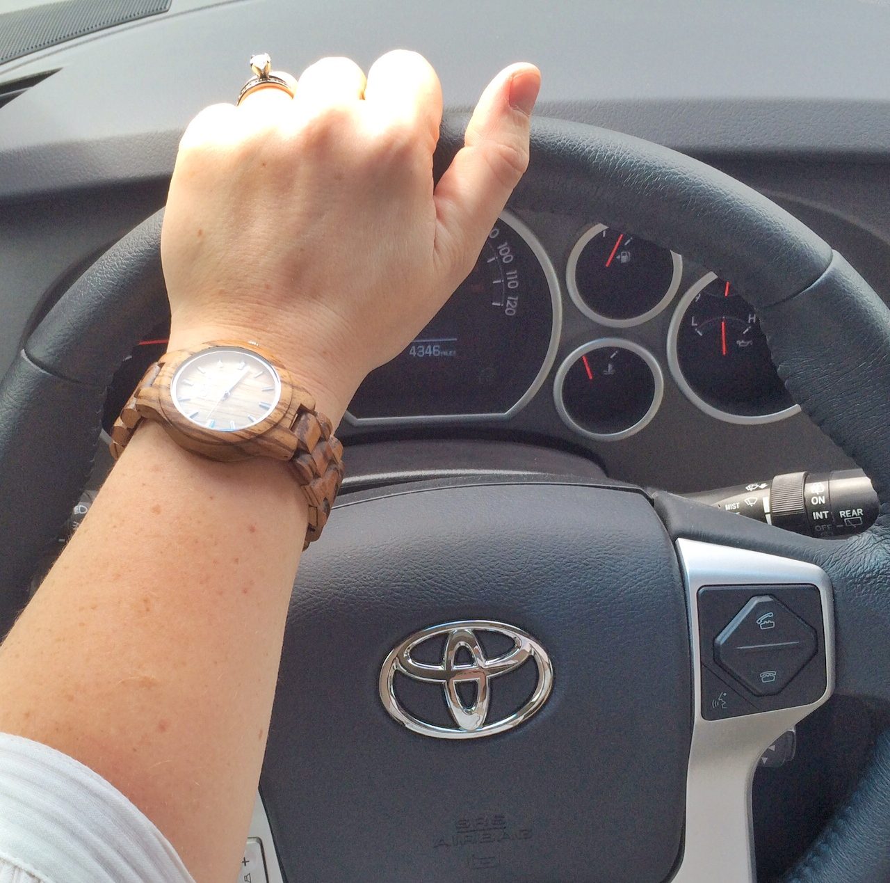 JORD Wood Watch {review & giveaway}