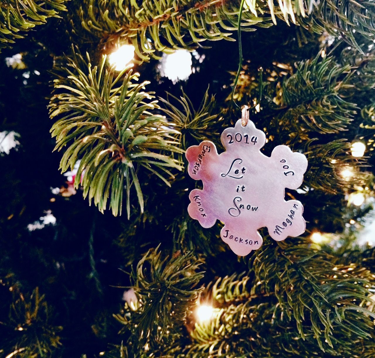 Little Painted Polka Dots Personalized Ornaments {giveaway}