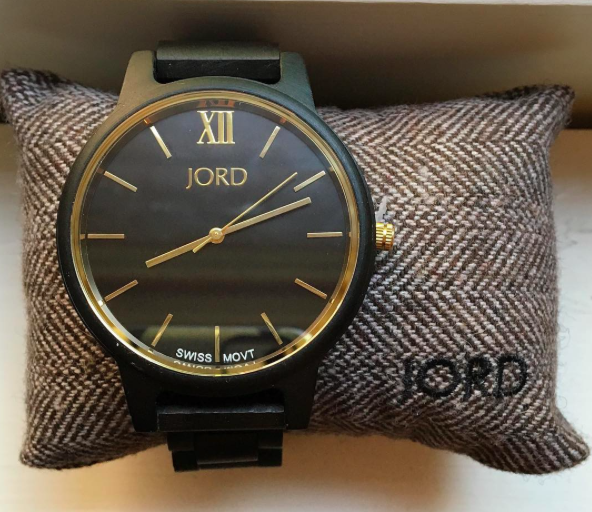 Fall Jord Wood Watch Review & Giveaway