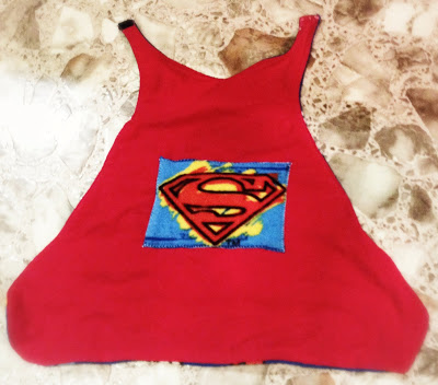 Ultimate List of Mom Resources: DIY Superhero Cape